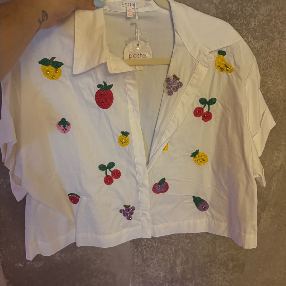 Pastels White Cropped Button-Up Blouse with Colorful Fruit Embroidery